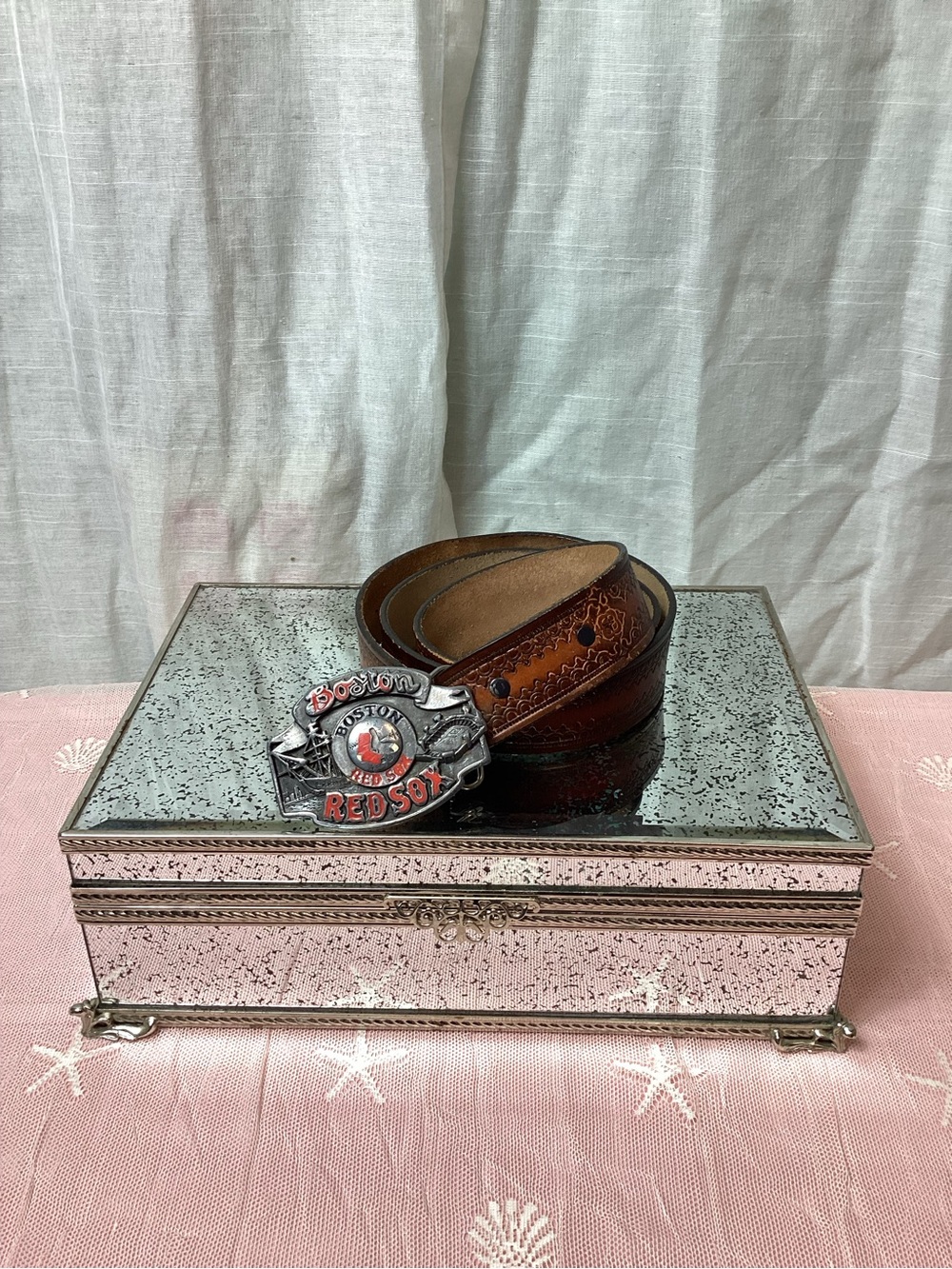 Vintage 1988 Boston Red Socks Belt Buckle with Full Grain Leather Belt; Size: 36